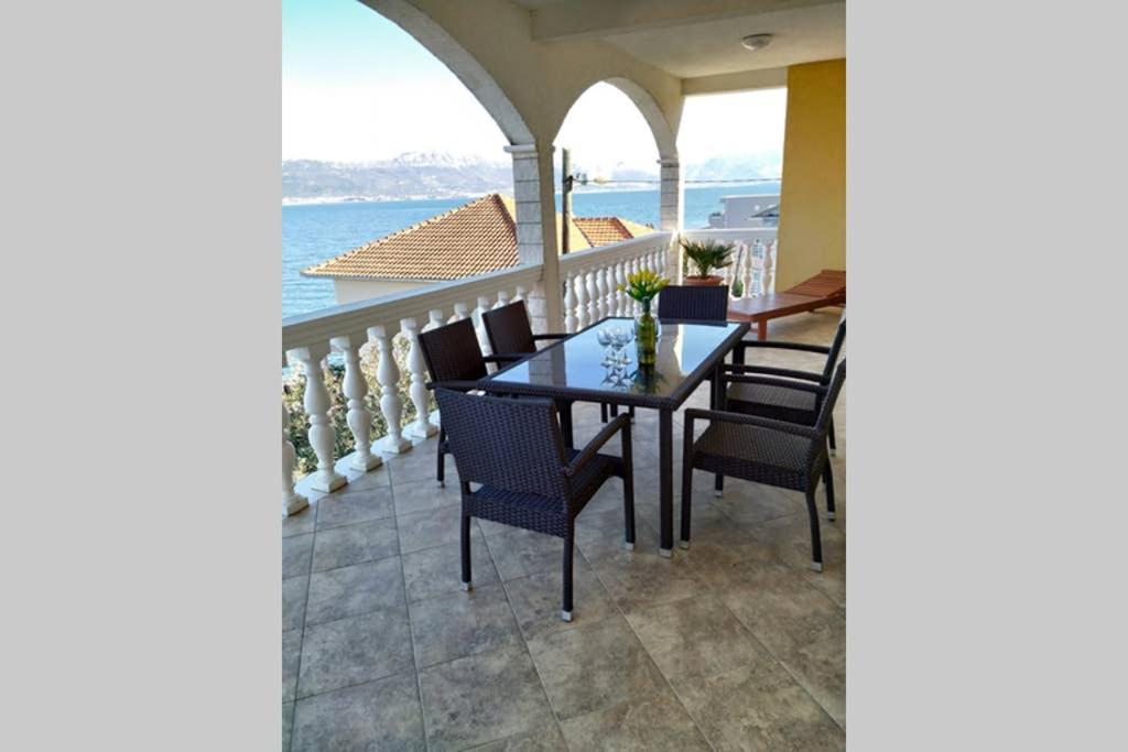Apartmen Karmen 2 Trogir Exteriör bild